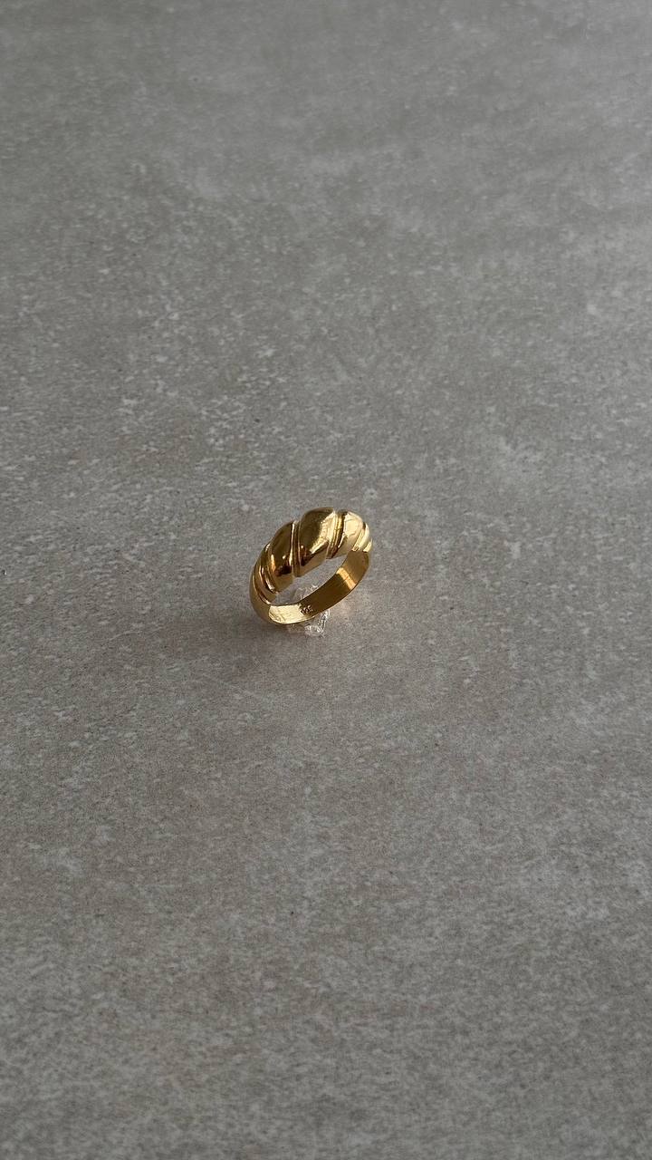 Monica Ring - Gold