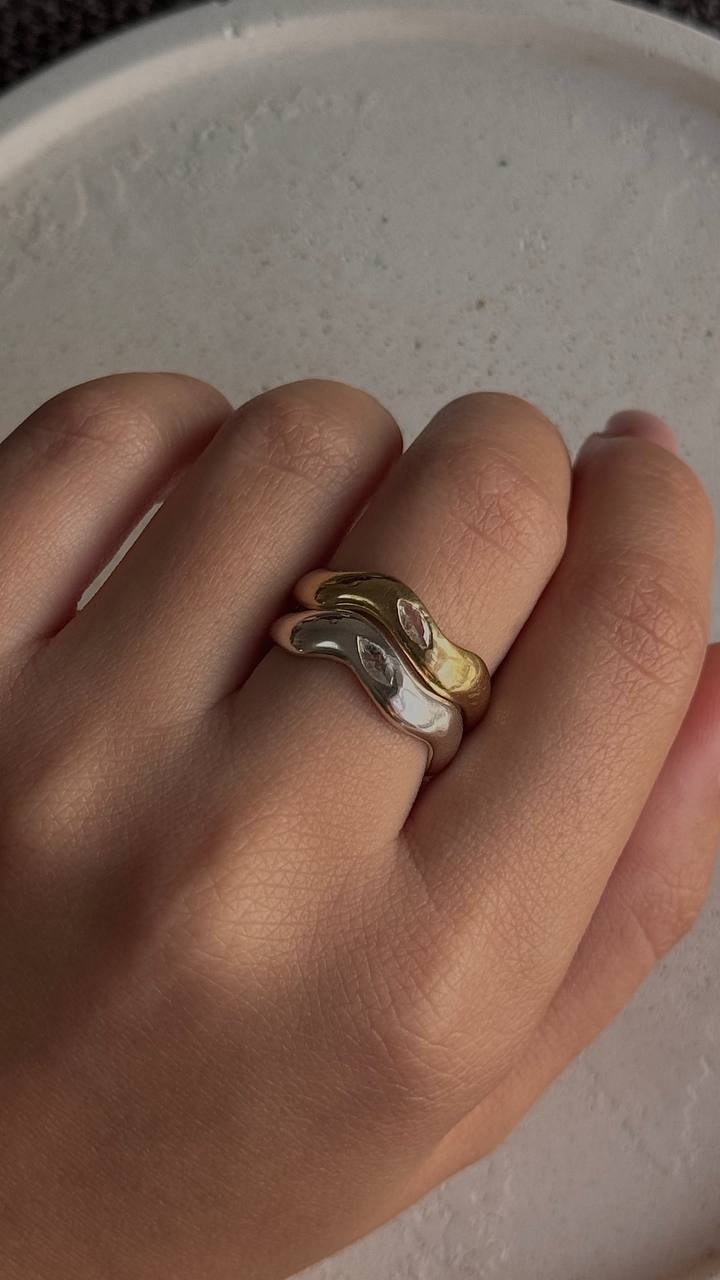 Vivian Ring