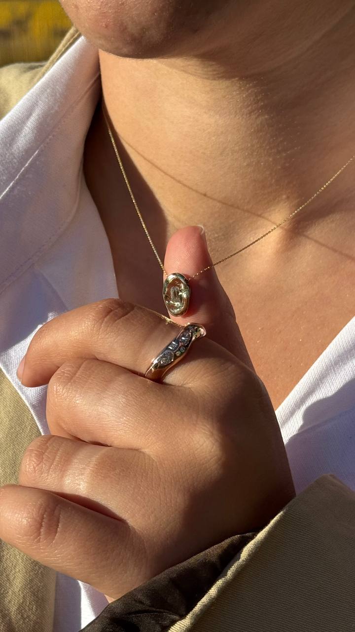 Astra ring 14k gold & diamonds