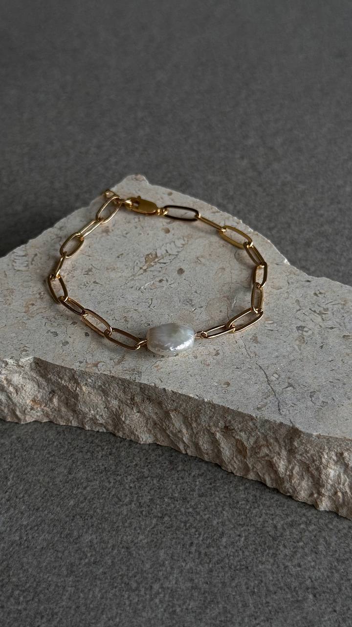 Haley Pearl Bracelet - Gold