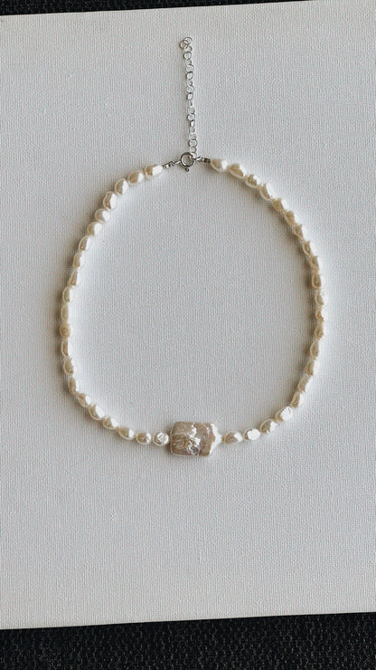 Mother Of Pearls Necklace